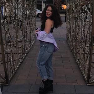 Meet your Posher, Lauren